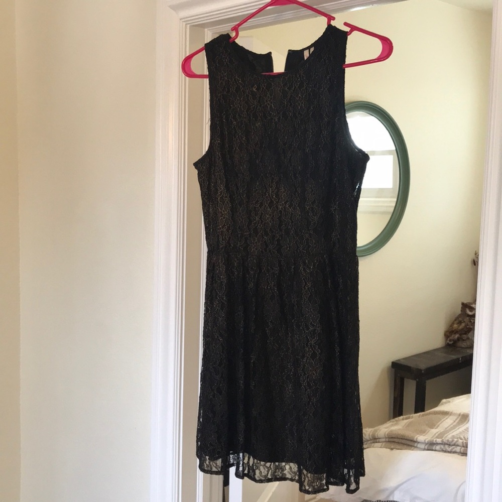 Black and gold lace dress by Frenchi